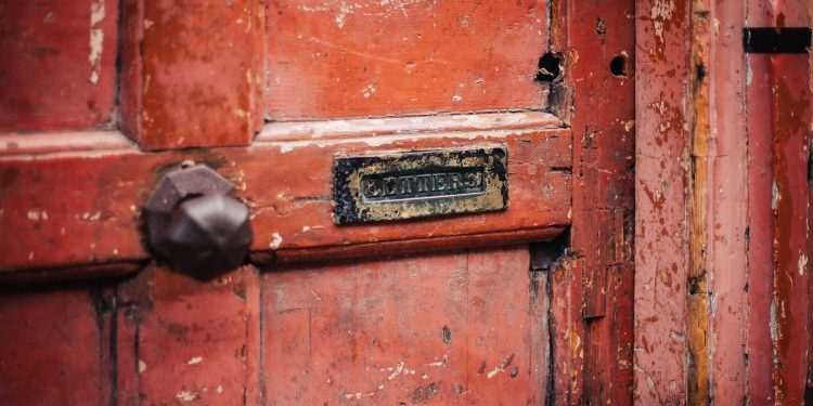 The door - Miroslav Holub