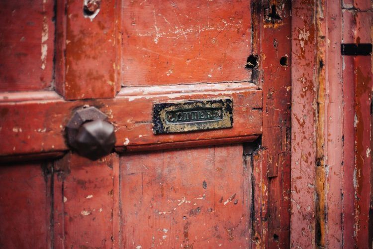 The door - Miroslav Holub