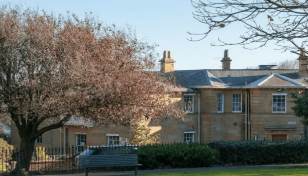 Londesborough_Lodge
