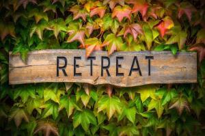 in-person-weekend-retreats