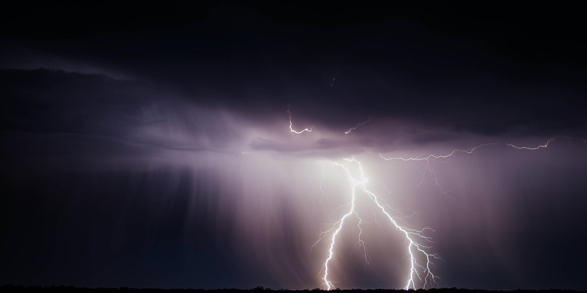 Lightning - Matsuo Bashō