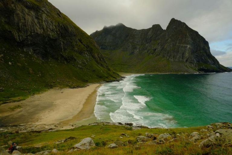 Sssh - Rolf Jacobsen