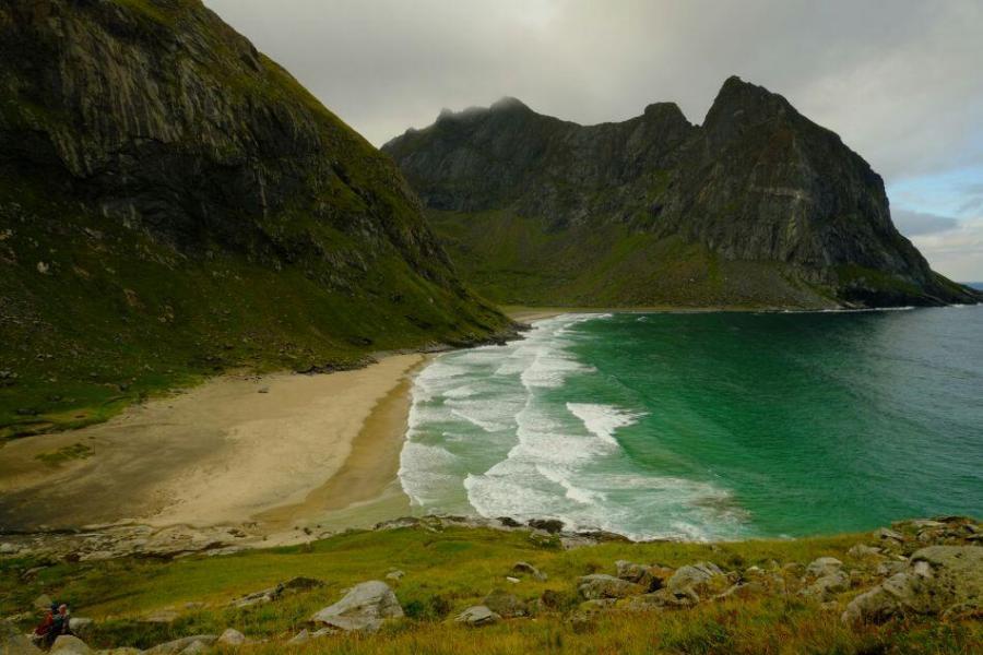 Sssh - Rolf Jacobsen