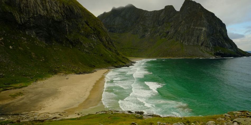 Sssh - Rolf Jacobsen